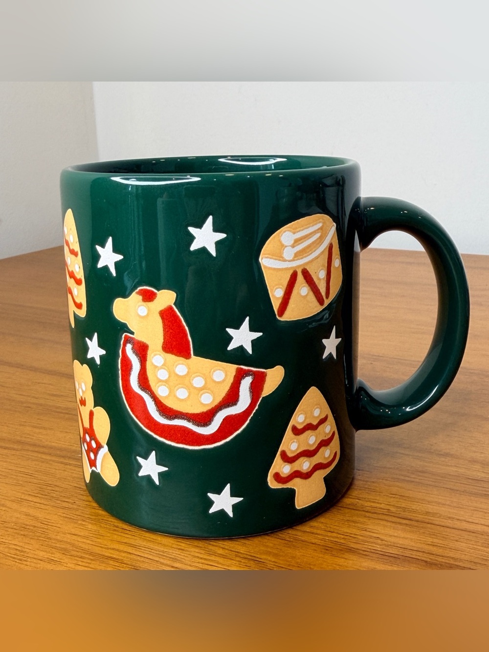 VTG Waechtersbach Germany Gingerbread Christmas Mug Green Bear Snowflake Toys